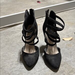 Elegant Black Strappy Women's Heels